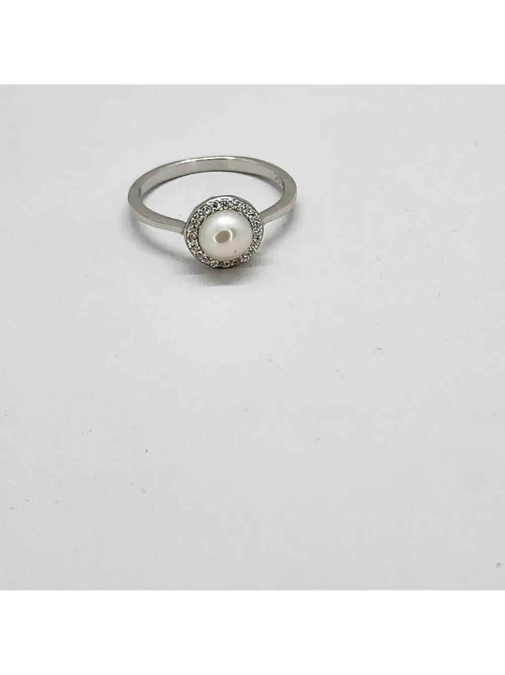 Brand New Sterling Silver 925 Pearl Ring
